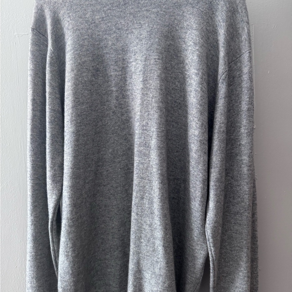 Rodd & Gunn Gray Cashmere Long Sleeve Sweater